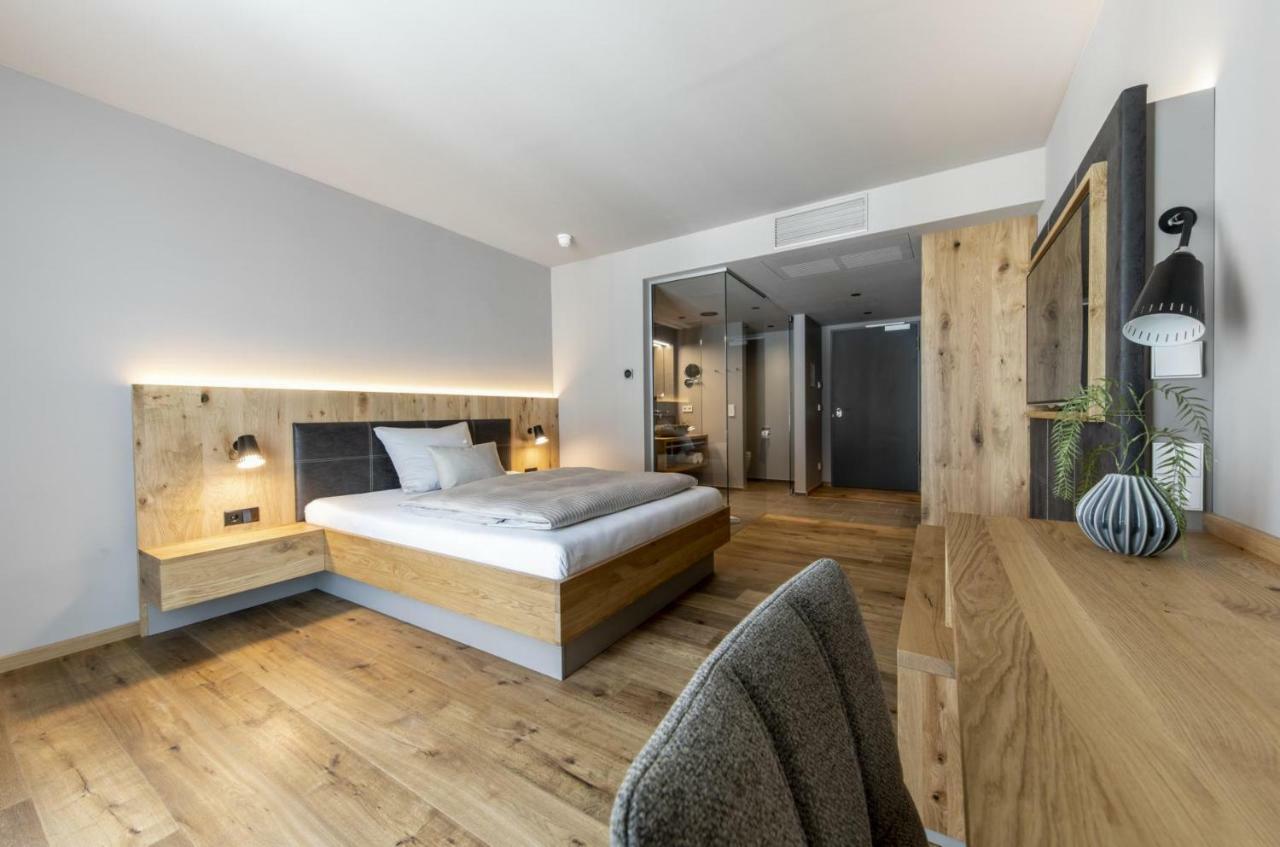 Akzent Hotel Laupheimer Hof Exteriör bild